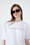 Kadın Tişört-Beyaz Yazı Baskılı Pamuklu Oversize Tişört 2150-3M-rulem