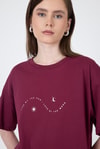 Kadın Tişört-Bordo Yazı Baskılı Oversize Pamuklu Tişört 2150-32M-rulem