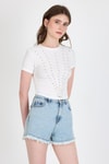 Kadın Tişört-Ekru Bisiklet Yaka Taş İşleme Detaylı Slim Fit Crop Tişört 1149-rulem