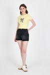 Kadın Tişört-Sarı Leopar Fiyonk Baskılı Taş Detaylı Slim Fit Crop Tişört 0549-1-rulem