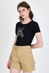 Kadın Tişört-Siyah Ayıcık Baskılı Leopar Detaylı Slim Fit Crop Tişört 0549-rulem