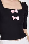 Kadın Tişört-Siyah Kare Yaka Fiyonk DetaylI Crop Bluz 1349-rulem