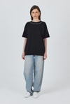 Kadın Tişört-Siyah Yaka Yazı Baskılı Oversize Pamuklu Tişört 2150-34M-rulem