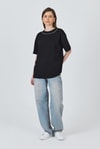 Kadın Tişört-Siyah Yaka Yazı Baskılı Oversize Pamuklu Tişört 2150-34M-rulem