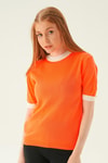 Orange Yaka ve Kol Çizgi Tişört 1442