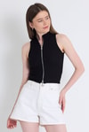 Siyah Fermuar Detaylı Kolsuz Crop Bluz 2226