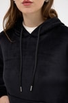 Siyah Kadın Peluş Kanguru Cepli Kapüşonlu Sweatshirt 3061A