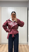 KROKODİL DESENLİ KEMERLİ DERİ CEKET BORDO