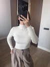 Beyaz Fitilli Triko Crop