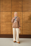 Fular Detay Yazı Nakışlı Sweat Camel