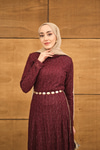Sim Detay Kendinden Desenli Gold Kemerli Elbise Bordo