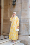 Soyut Çicek Desenli Elbise Sarı