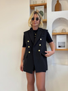 Siyah Blazer Yelek & Şort Etekli Takım
