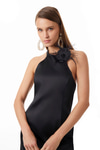Saten Halter Yaka Broşlu Mini Elbise