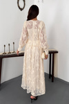 Ekru Dantelli Büzgülü Elbise