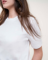 CII Nakışlı Basic Tshirt- Beyaza Ekru Nakış