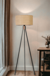 Fısco Tripod Siyah Lambader Silindir Hasır Rattan Abajurlu