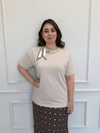 Fular Aksesuarlı Bej Tshirt
