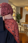 Havvanur'un Bordo Yonca Desen Pamuk Vual Şal Tercihi