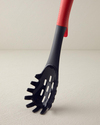 Amara Plastik Spagetti Kaşığı 32 cm Kırmızı