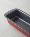 Baker’s Choice Karbon Çelik Baton Kek Kalıbı 30x11x6,4 cm Kırmızı
