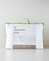 Fleur 3D Jakarlı Yastık 50x70 cm Beyaz