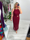 Bordo Halter Yaka Piliseli Yaprak Gold Tokalı Şifon Elbise stp 26y2796
