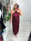 Bordo Premium Kolye Boncuk Detaylı İki Yan Yırtmaçlı Saten Elbise stp 26y2813