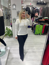 Ekru Gri Çizgili Triko Kazak 
