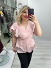 Pudra Pembe Organze Şifon Kruvaze Yaka Kısa Kol Ve Etek Volanlı Bağlamalı Bluz stp 26y1478