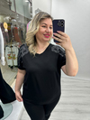 Siyah Düşük Omuz Taşlı Tişört dv