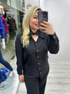 Siyah V Yaka Dekolteli Gömlek 2441