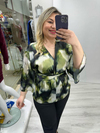Yeşil Desenli Önü Düğümlü Saten Bluz stp 25y1303