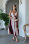 Batik Desenli Sırt Dekolteli Elbise - PEMBE