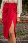 Drape Detaylı Yırtmaçlı Etek - KIRMIZI