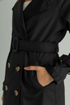 Schwarz Trenchcoats