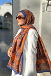 Merve Gürsoy'un Tercihi Sunset Blaze Turuncu Comfy İpek Şal