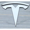 Model Y 2025 Juniper Metal Ön Kaput Logosu