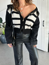 Siyah Çizgili Kolları Denim Hırka