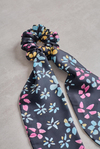 Kuyruklu Garish Scrunchie