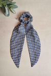 Kuyruklu Mavi Ebruli Scrunchie