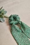 Kuyruklu Yeşil Ebruli Scrunchie