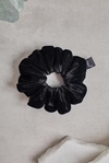 Siyah Kadife Small Scrunchie