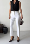 Yırtmaç Detaylı Beyaz Slim Fit Pantolon