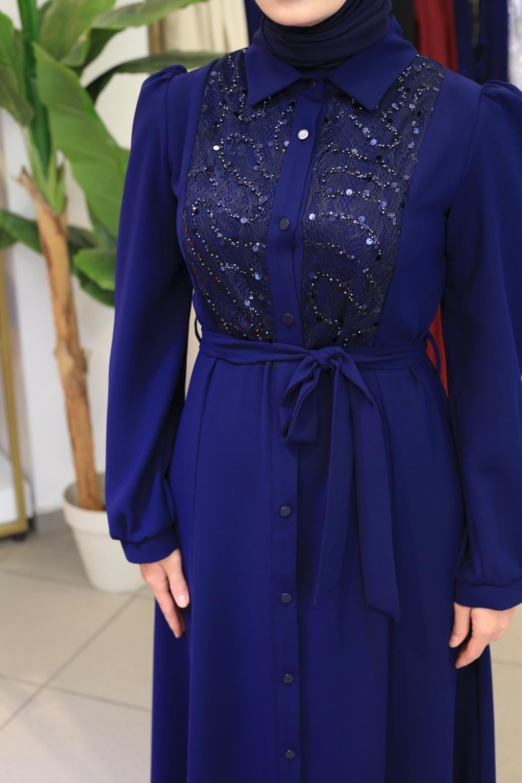 2635 ROBE À CEINTURE