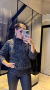 DİK YAKA SİMLİ DİLVİN KAZAK