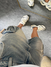 loose-fit-jeans-3-8da6.jpeg