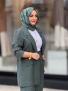 BASKI DETAYLI CEKETLİ TAKIM