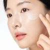 Celimax Pore+Dark Spot Brightening Cream | Niacinamide ve Traneksamik Asit İçeren Leke & Gözenek Görünümü Karşıtı Aydınlatıcı Krem 35 ml