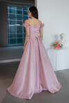 Omuz Gül Detaylı Saten Abiye - PEMBE